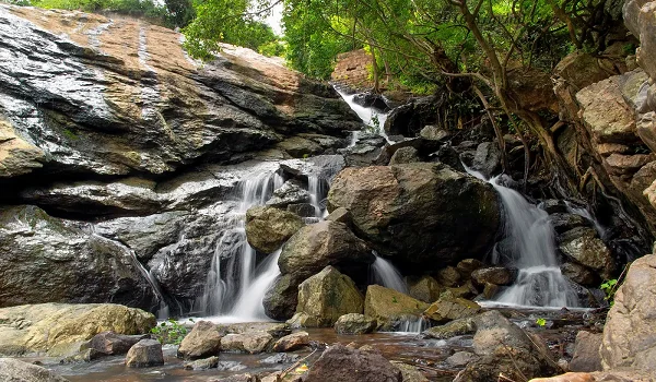 Thottikallu Falls